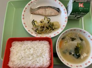 学校給食（豆乳みそ汁）