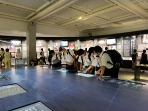 平和記念資料館での見学