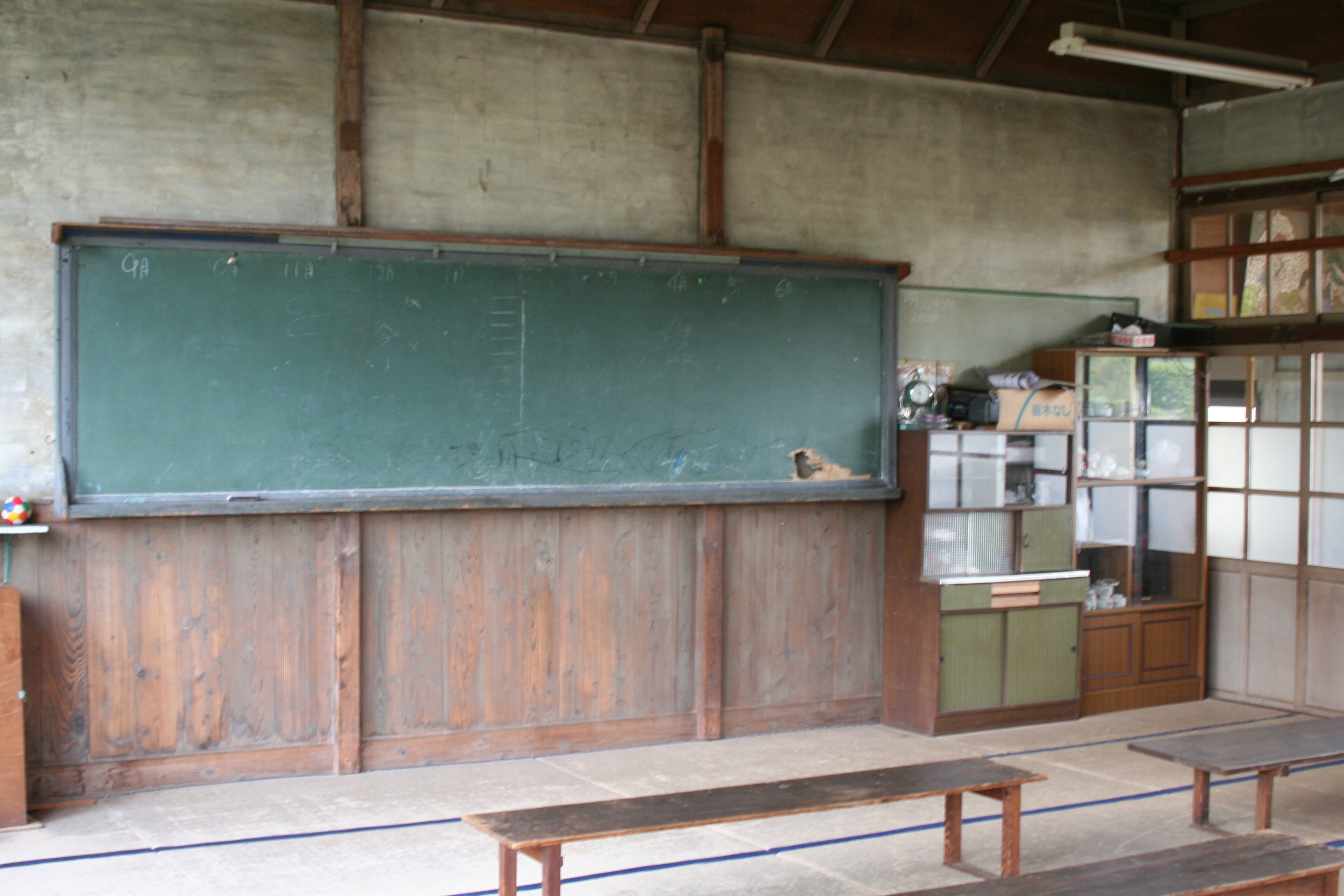 旧岡田小学校女化分校校舎4