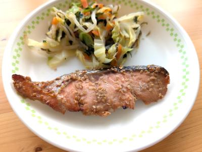 鮭のごま照り焼き