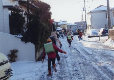 広報イチオシ「雪の日の登校」