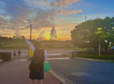 この日のそらに、また明日